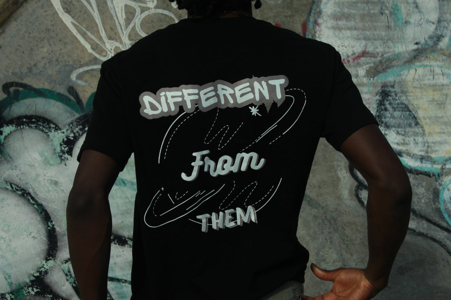 T-shirt ÉBÈNE - Real Different Collection